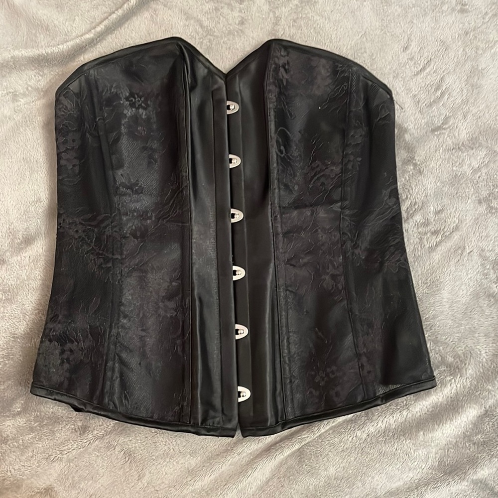 Black corset